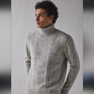 Strellson Mens Turtleneck Sweater Gray Merino Wool  Size XL great condition